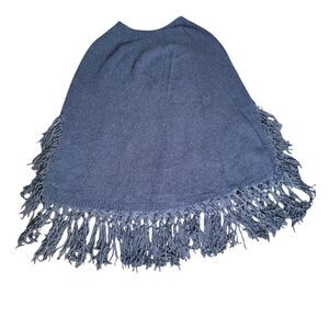 100% Cashmere Poncho In Blue With Tassels Made In Italy